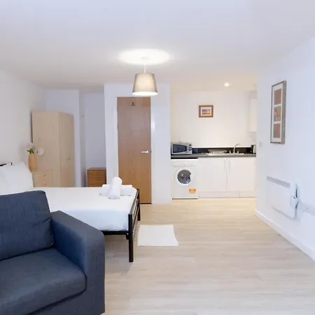 Cosy Studio Apt In Preston Near City Centre Exterior photo