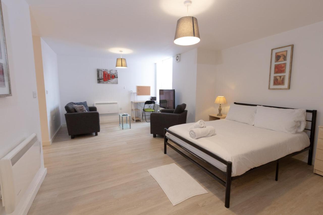 Cosy In Preston Near Centre *